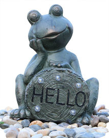 Chine Fontaine vive de poids de droite d'eau de magnésie de grenouille verte de statue de grenouille de fontaines de statue de jardin fournisseur