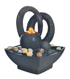 Chine Collection à la maison 8,5&quot; fontaine d'eau de bureau de fontaines de jardin de résine petite avec la pierre de rivière fournisseur